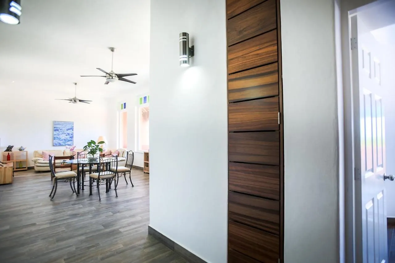 **** Hotel Casa Tortugas Boutique Hotel, An Authentic Hidden Gem In Cancun Mexico