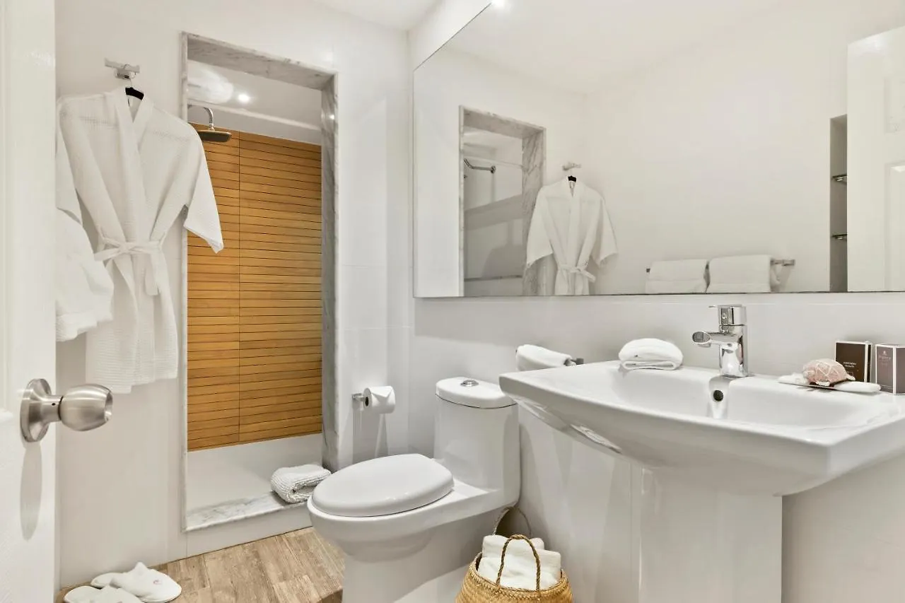 Casa Tortugas Boutique Hotel, An Authentic Hidden Gem In Cancun Hotel