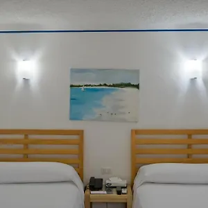 Отель Sotavento & Yacht Club, Канкун
